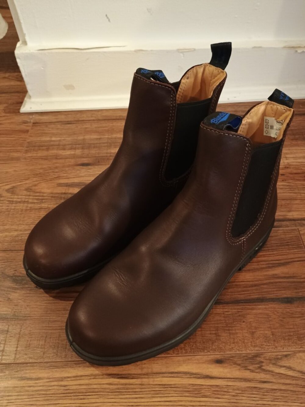 Blundstone Thermal Chelsea Boots Auburn Brown Women's US 11/Men's US 9, AU 8